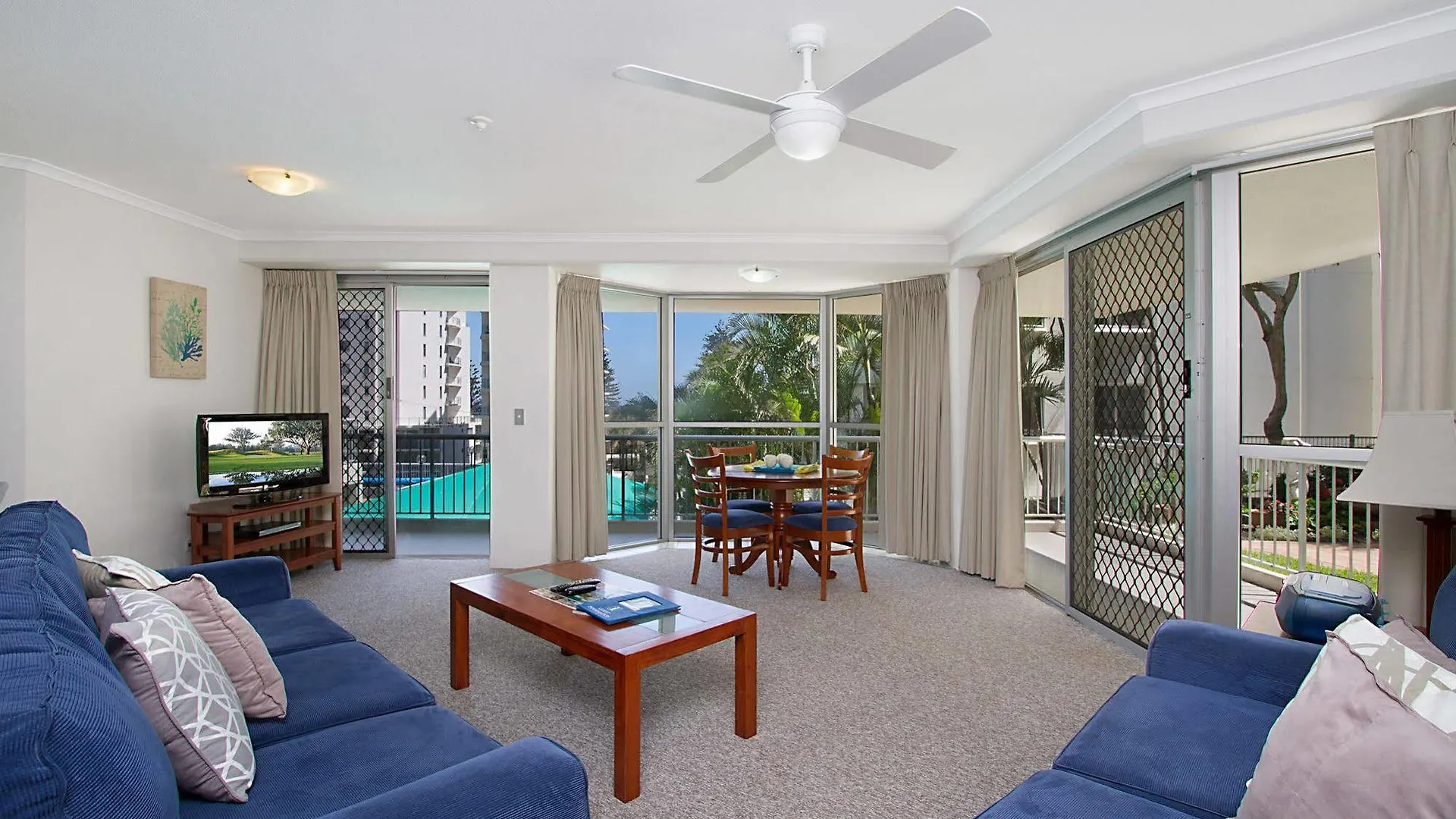 Aparthotel Rainbow Bay Resort Holiday Apartments Gold Coast